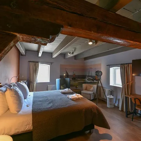 De Gravin Hotel